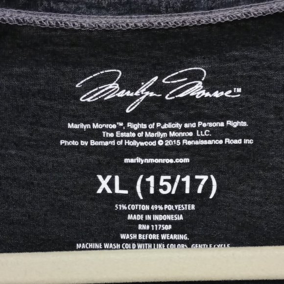 Marilyn Monroe sleeveless long blouse - Picture 4 of 6